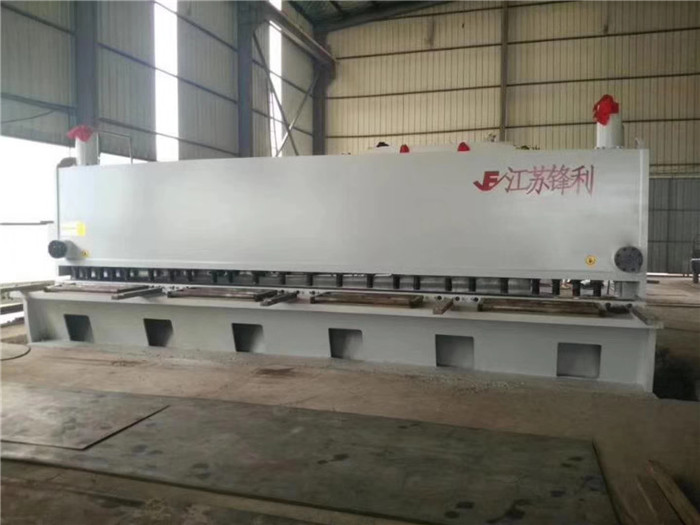 電液折彎?rùn)C(jī)多少錢